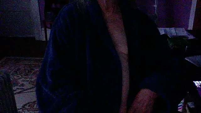 Snapshot of LickYourYoni chatting on April 22, 2026, 2:07 pm LickYourYoni online show from April 22, 2026, 2:07 pm