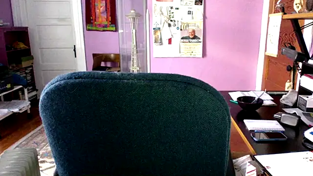 Snapshot of LickYourYoni chatting on April 26, 2026, 3:42 pm LickYourYoni online show from April 26, 2026, 3:42 pm