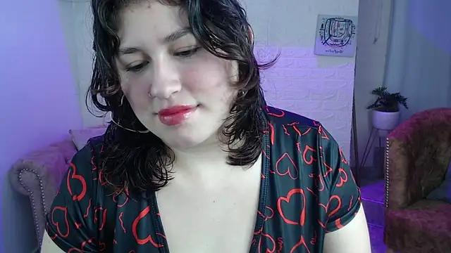 azul veraa online show from April 23, 2026, 12:29 pm