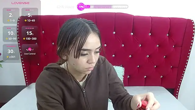 Snapshot of sofiaspring chatting on May 25, 2026, 4:13 pm sofiaspring online show from May 25, 2026, 4:13 pm