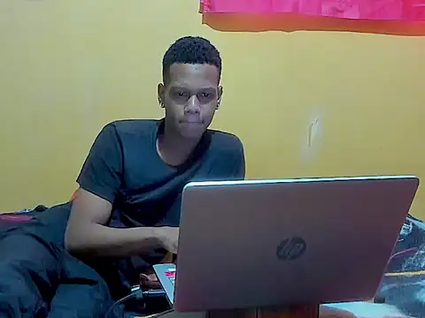 aunstin mohamme online show from February 23, 2026, 6:38 pm