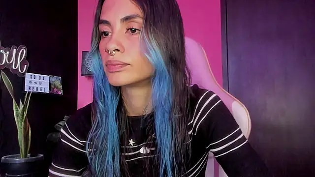 azula lillet online show from August 4, 2026, 9:28 pm
