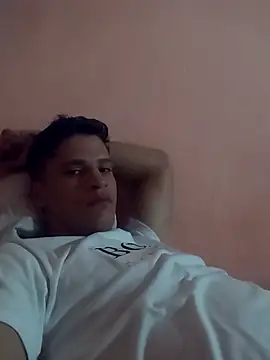 Zeus 21cm  online show from April 10, 2026, 3:17 pm