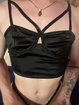 Alana Stone online show from June 14, 2026, 8:00 pm