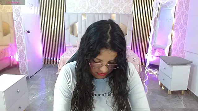 TATTI TAY online show from March 16, 2026, 7:29 pm