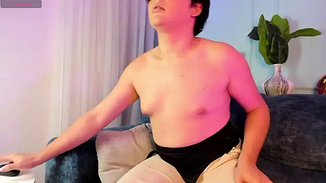 Snapshot of Nicki_Ripperton chatting on January 8, 2026, 1:13 pm Nicki Ripperton online show from January 8, 2026, 1:13 pm