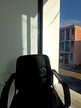 Alejandra N online show from February 5, 2026, 12:10 pm