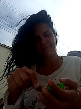 Snapshot of Morenabranca chatting on February 11, 2026, 12:32 pm Morenabranca online show from February 11, 2026, 12:32 pm