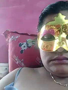 pinkisaha75 online show from January 13, 2026, 5:46 am