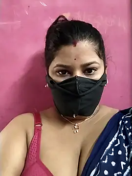 pinkisaha75 online show from April 26, 2026, 12:52 am