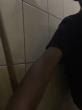 Snapshot of BigAndBeaut chatting on February 11, 2026, 9:09 pm BigAndBeaut online show from February 11, 2026, 9:09 pm