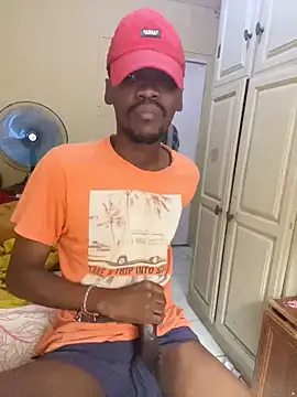 Snapshot of BigAndBeaut chatting on February 24, 2026, 9:18 am BigAndBeaut online show from February 24, 2026, 9:18 am