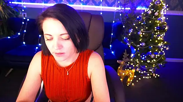 Dafni Monn online show from December 6, 2024, 1:00 pm