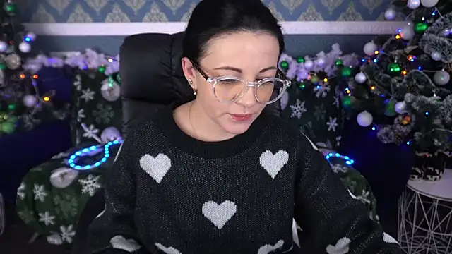 Dafni Monn online show from January 14, 2026, 6:41 am