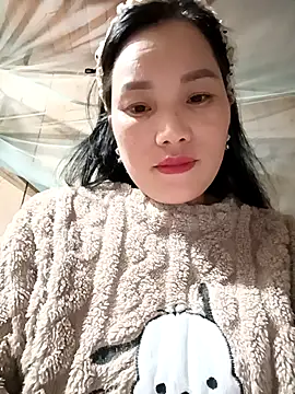 Snapshot of yu--yo chatting on February 8, 2026, 2:20 pm yu--yo online show from February 8, 2026, 2:20 pm