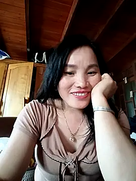 Snapshot of yu--yo chatting on March 2, 2026, 5:08 am yu--yo online show from March 2, 2026, 5:08 am