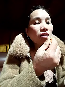 Snapshot of yu--yo chatting on March 6, 2026, 11:28 am yu--yo online show from March 6, 2026, 11:28 am