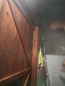 Snapshot of yu--yo chatting on March 12, 2026, 12:55 pm yu--yo online show from March 12, 2026, 12:55 pm