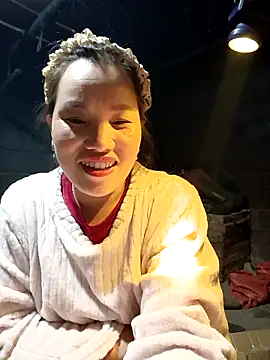 Snapshot of yu--yo chatting on March 14, 2026, 2:17 am yu--yo online show from March 14, 2026, 2:17 am