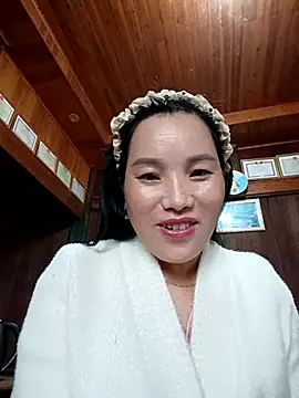 yu--yo online show from May 7, 2026, 1:00 am