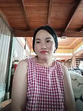 yu--yo online show from July 17, 2026, 2:29 am