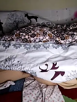 Snapshot of Zu_naa chatting on February 9, 2026, 9:19 pm Zu naa online show from February 9, 2026, 9:19 pm