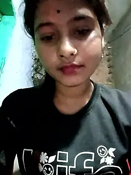 Nirasha cute online show from January 16, 2026, 8:35 pm