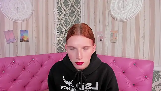 Snapshot of AlicexPrincess chatting on January 14, 2026, 8:42 am AlicexPrincess online show from January 14, 2026, 8:42 am