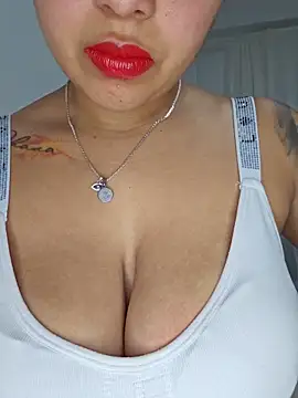 Angelmoon04 online show from June 22, 2026, 3:25 am