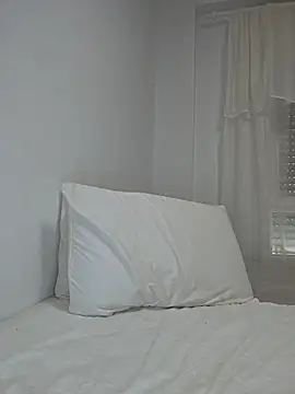 Angelmoon04 online show from July 22, 2026, 9:01 am