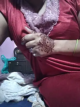 Snapshot of Nilam_cute chatting on May 15, 2026, 6:48 pm Nilam cute online show from May 15, 2026, 6:48 pm