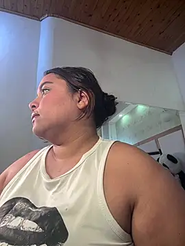 Snapshot of tatikanyx chatting on July 17, 2026, 12:12 pm tatikanyx online show from July 17, 2026, 12:12 pm