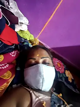 Tamil Hot Priya online show from March 11, 2026, 7:47 am