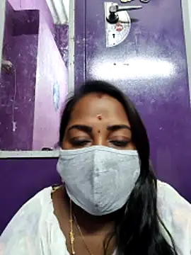 Tamil Hot Priya online show from March 31, 2026, 7:36 pm