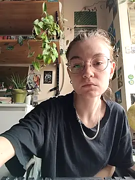 Shy Bamby online show from June 26, 2026, 7:46 am