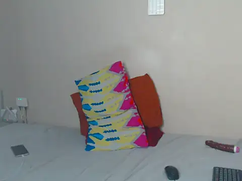 SexyLips86 online show from January 18, 2026, 6:34 pm