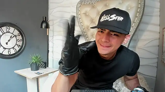 elliot colton online show from August 8, 2026, 6:10 pm