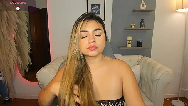 taylor smiith1 online show from March 9, 2026, 11:47 am