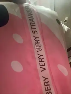 Snapshot of -Violet-t chatting on June 3, 2026, 2:25 am -Violet-t online show from June 3, 2026, 2:25 am