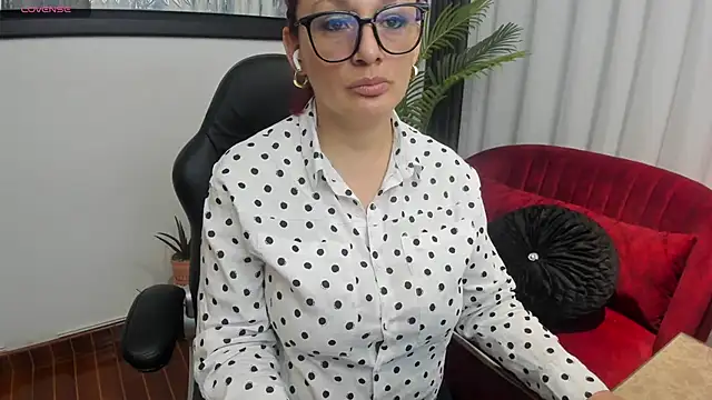 VictoriaPaker online show from May 14, 2026, 12:23 pm