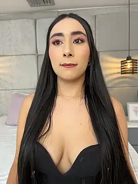 IvonneOwen online show from June 27, 2026, 3:00 am