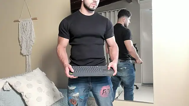 Thiago moretti online show from February 5, 2026, 3:38 pm