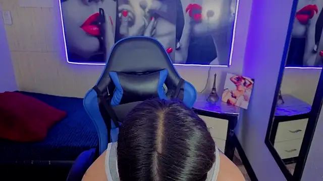 Harley quinzell online show from February 10, 2026, 6:34 pm