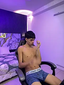 Dark Desiree18 online show from March 22, 2026, 12:19 pm