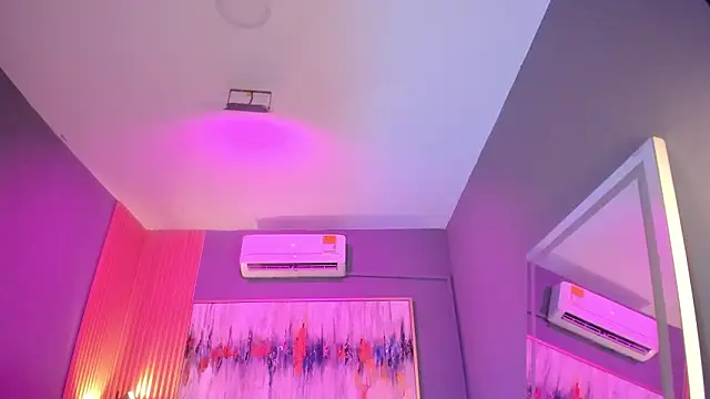 lilian vergara online show from February 24, 2026, 7:45 pm