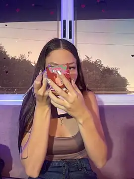 EmmaJhoons online show from March 1, 2026, 11:56 am