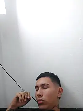 Scook Gray  online show from March 24, 2026, 7:08 pm