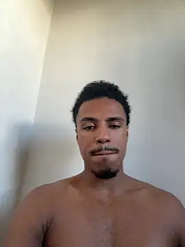 Snapshot of LorenzoBlack27 chatting on July 2, 2026, 7:09 pm LorenzoBlack27 online show from July 2, 2026, 7:09 pm