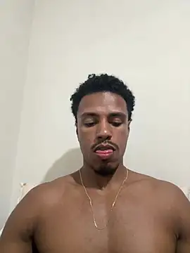 Snapshot of LorenzoBlack27 chatting on July 22, 2026, 10:12 pm LorenzoBlack27 online show from July 22, 2026, 10:12 pm