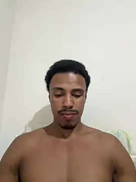 Snapshot of LorenzoBlack27 chatting on August 3, 2026, 12:53 am LorenzoBlack27 online show from August 3, 2026, 12:53 am